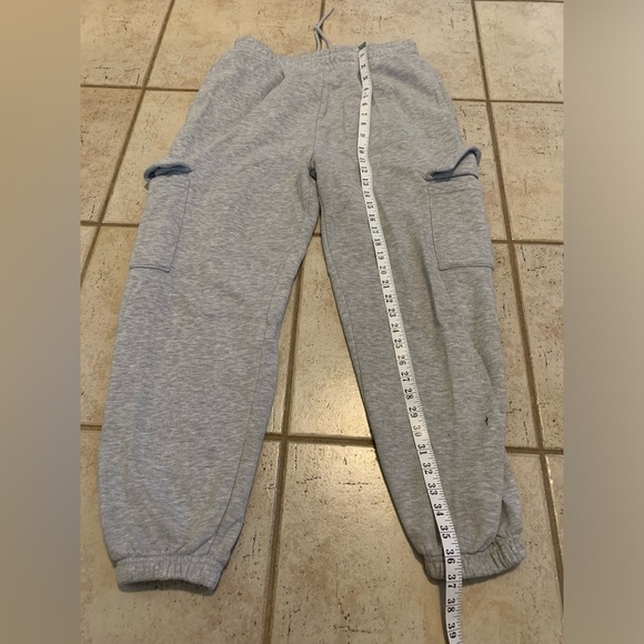 Refuge Athletics Grey Cargo Joggers - Medium - Picture 7 of 8